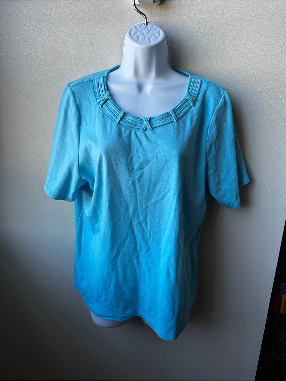 Allison Daley Embellished Turquoise Blue Rhinestone Neck Short Sleeve Top Womens